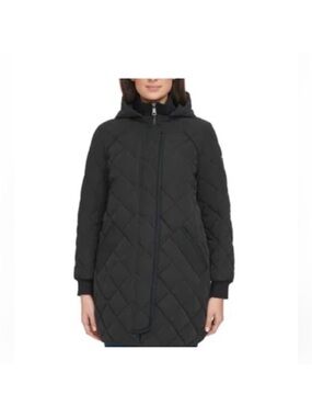 DKNY Black Quilted Hooded Puffer Coat